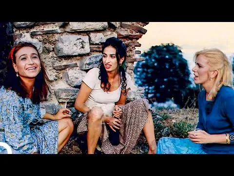 Tersine Dünya | Demet Akbağ – Rasim Öztekin Türk Komedi Filmi İzle